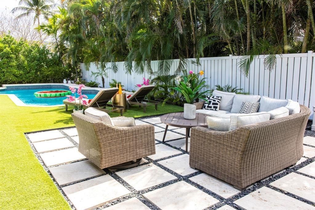 222 N Tradewinds Avenue, Lauderdale by the Sea, FL 33308 Photo