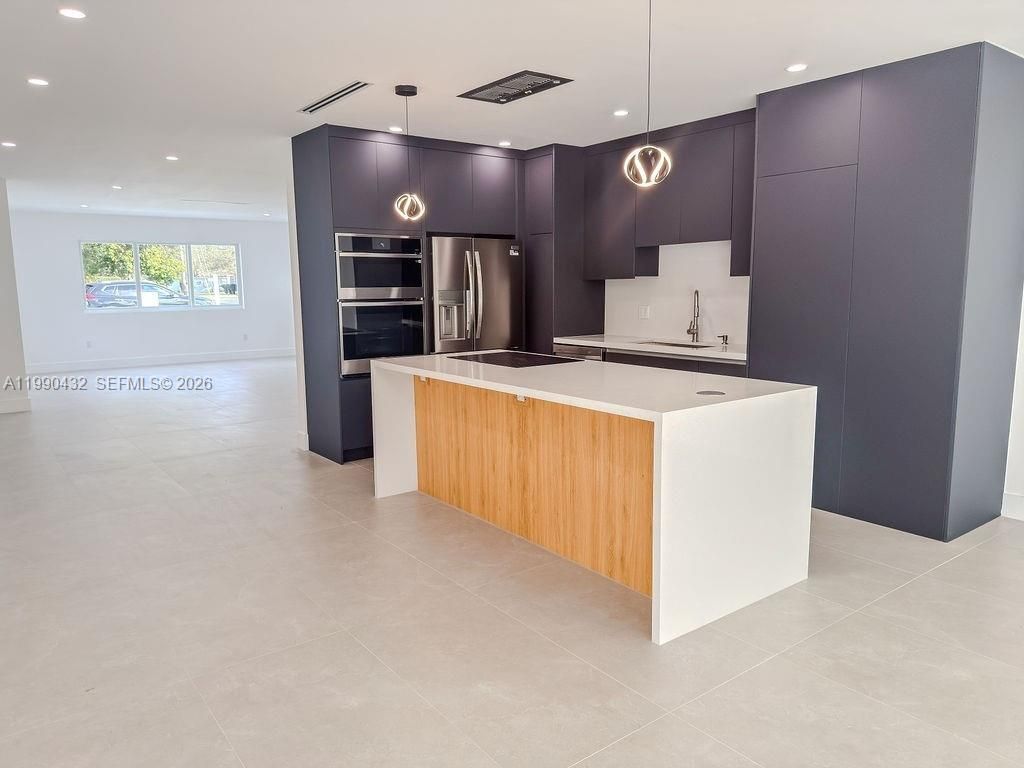 588 Palmetto Dr , Miami Springs, FL 33166 Photo