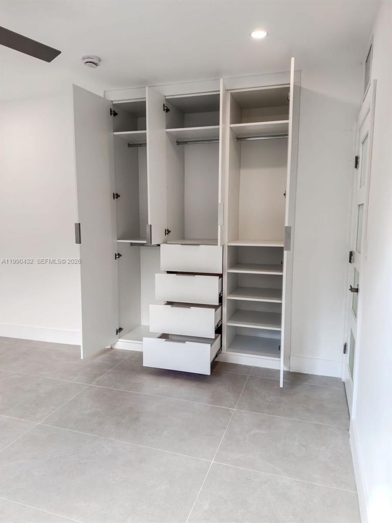 588 Palmetto Dr , Miami Springs, FL 33166 Photo