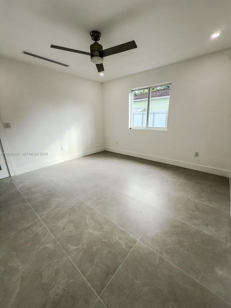 588 Palmetto Dr , Miami Springs, FL 33166 Photo