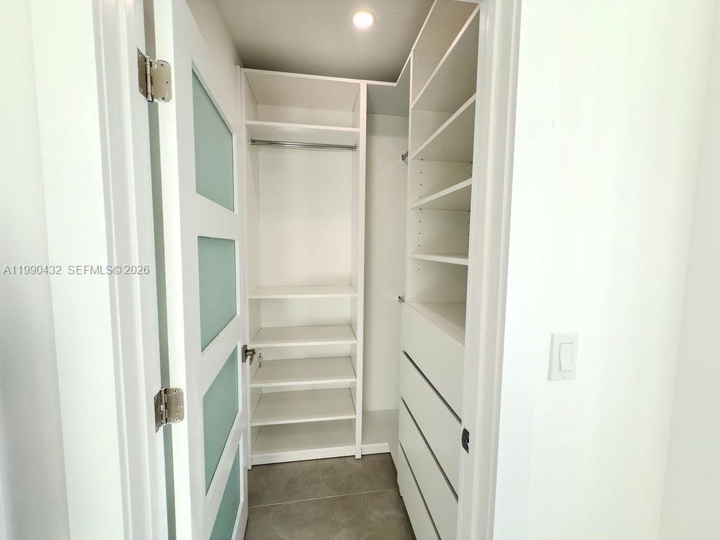 588 Palmetto Dr , Miami Springs, FL 33166 Photo