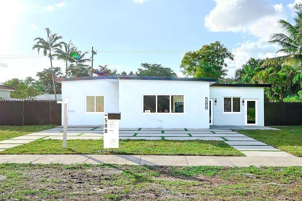 588 Palmetto Dr , Miami Springs, FL 33166 Photo