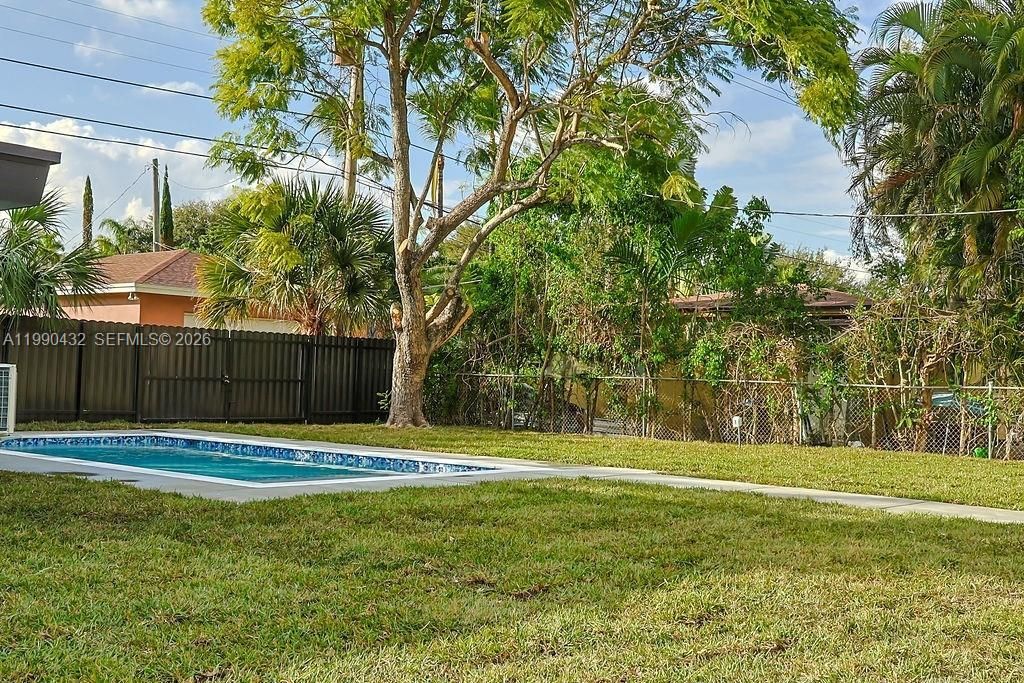 588 Palmetto Dr , Miami Springs, FL 33166 Photo