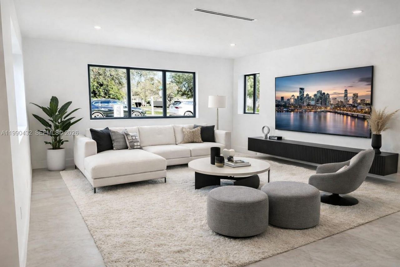 588 Palmetto Dr , Miami Springs, FL 33166 Photo