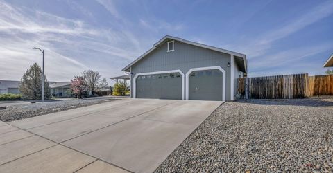 1442 Rosy Finch Drive, Sparks, NV 89441 Photo