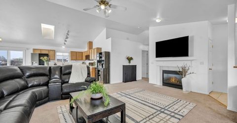 1442 Rosy Finch Drive, Sparks, NV 89441 Photo