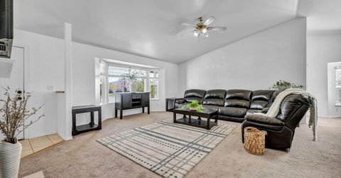 1442 Rosy Finch Drive, Sparks, NV 89441 Photo