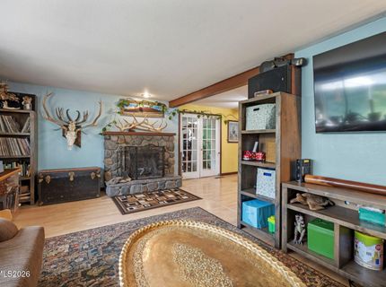 2060 Carlin Street, Reno, NV 89503 Photo