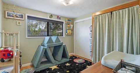 2060 Carlin Street, Reno, NV 89503 Photo