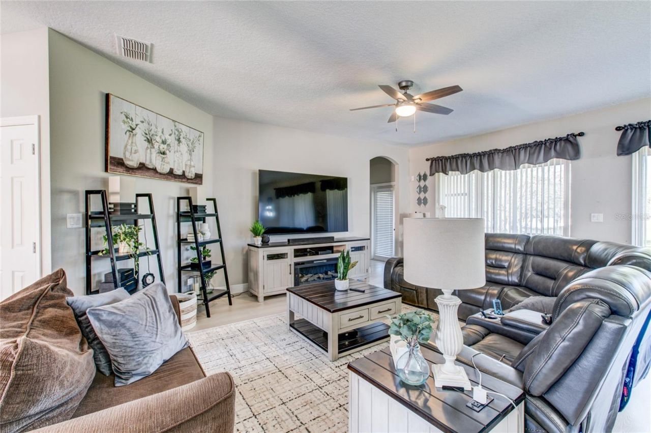 1551 Amaryllis Circle, Orlando, FL 32825 Photo