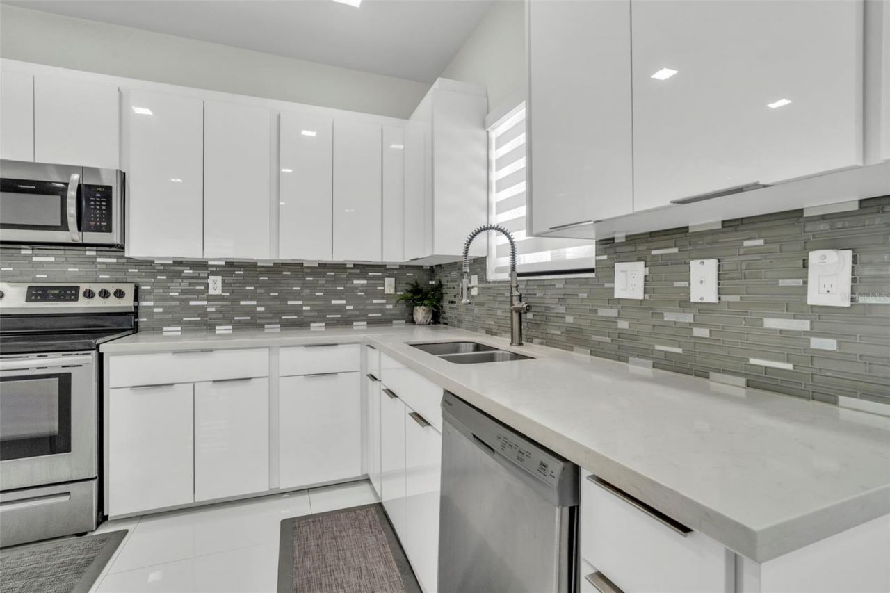 21301 SW 132nd Court, Miami, FL 33177 Photo