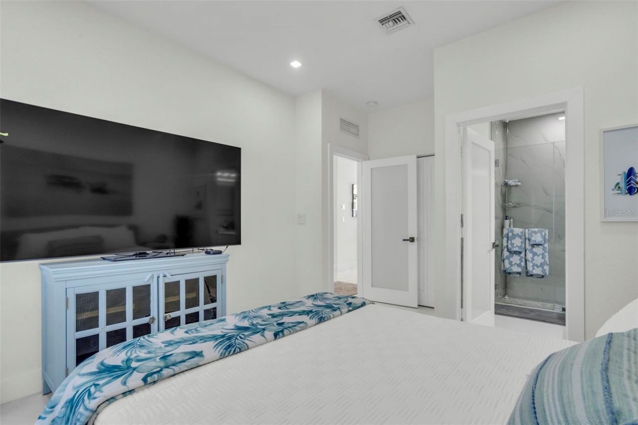 21301 SW 132nd Court, Miami, FL 33177 Photo