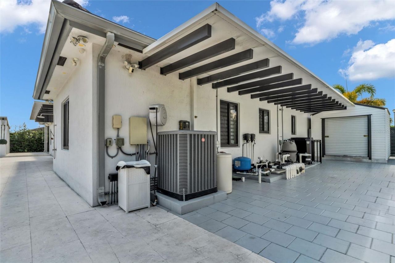 21301 SW 132nd Court, Miami, FL 33177 Photo