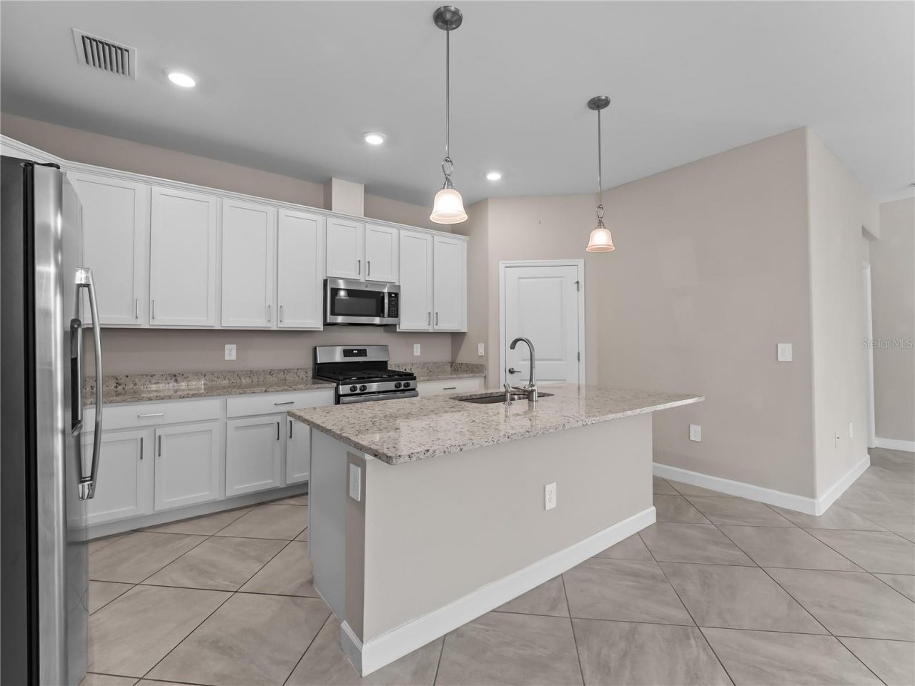 15885 Islandwalk Avenue, Bradenton, FL 34211 Photo