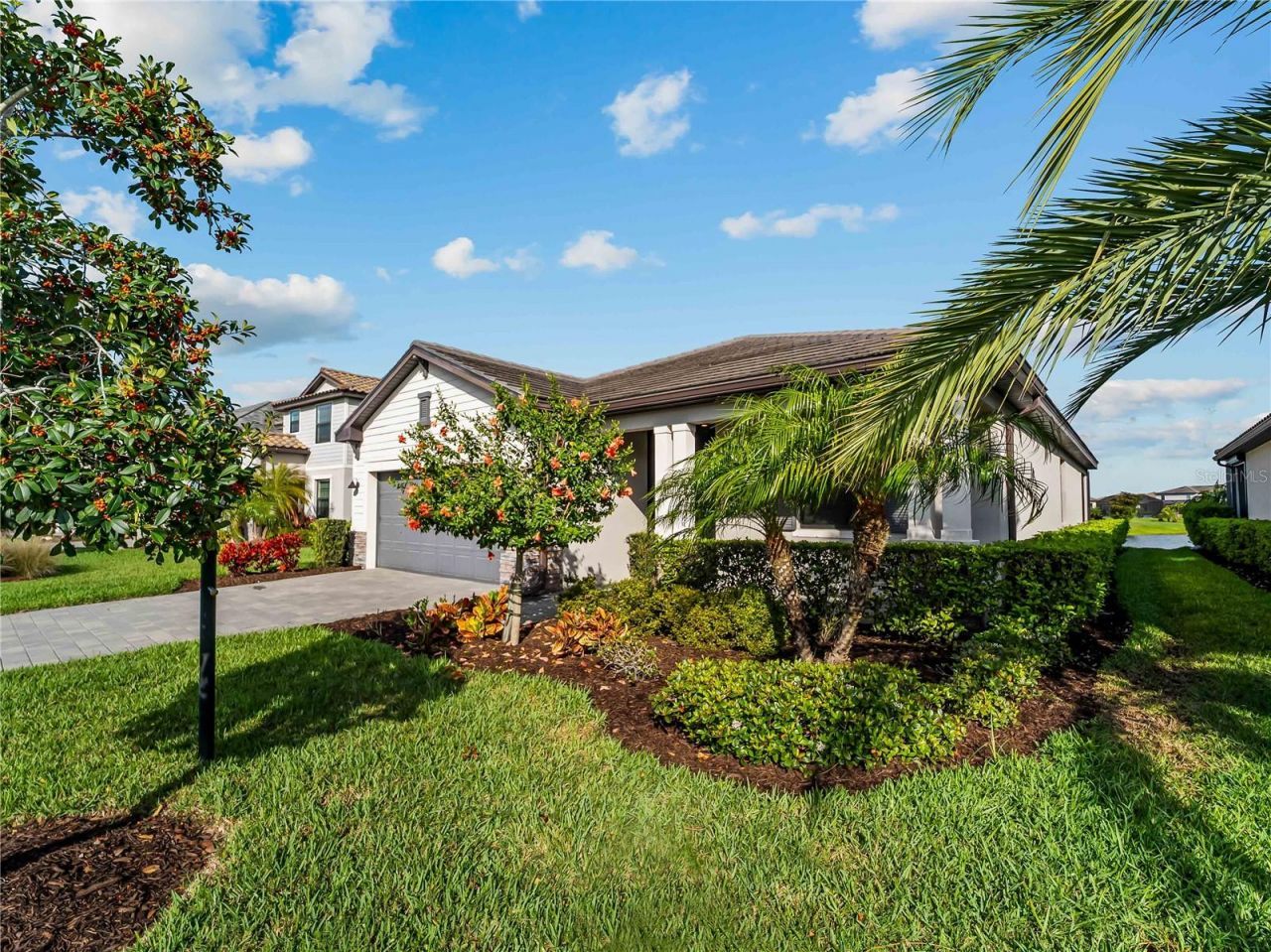 15885 Islandwalk Avenue, Bradenton, FL 34211 Photo