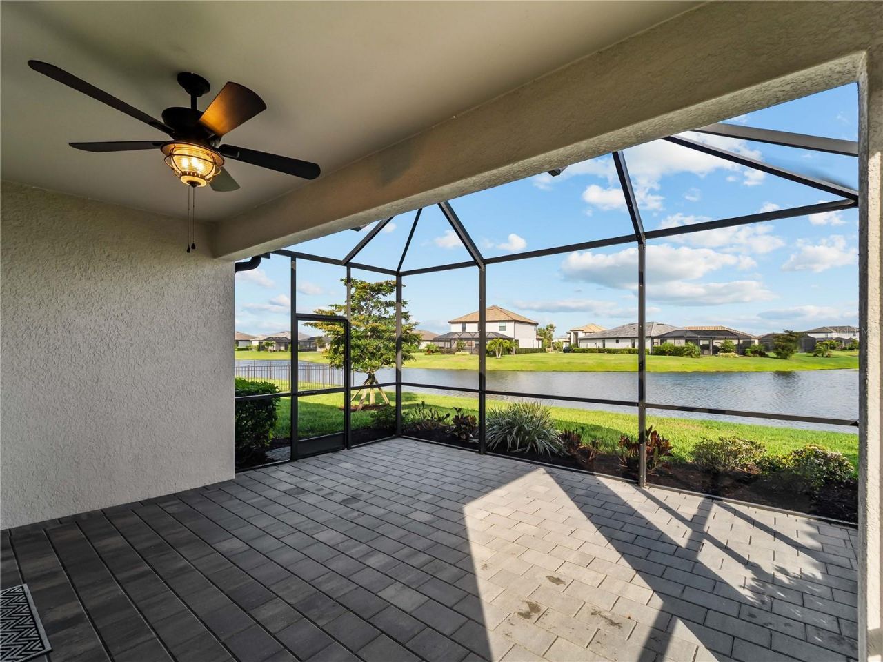 15885 Islandwalk Avenue, Bradenton, FL 34211 Photo