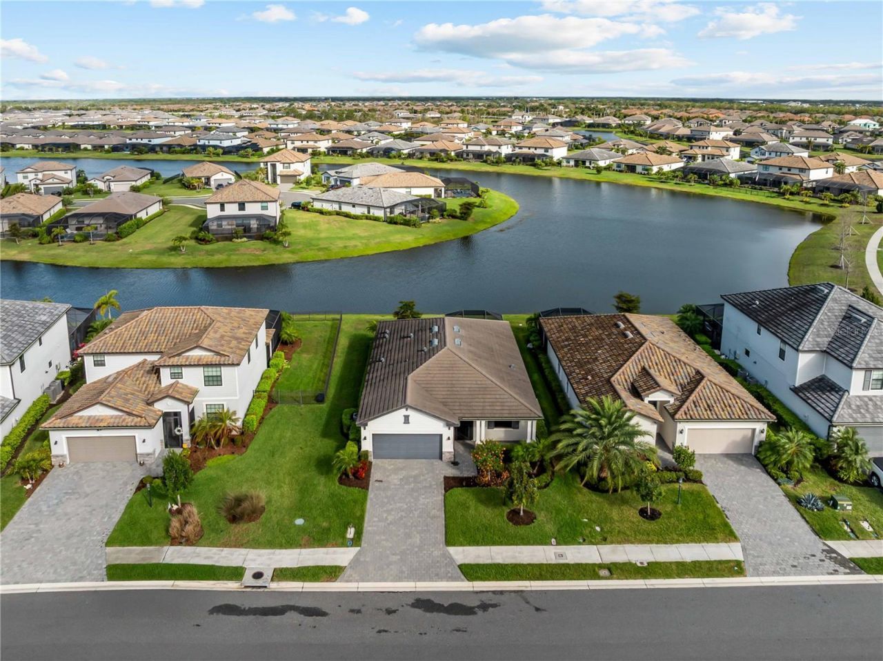 15885 Islandwalk Avenue, Bradenton, FL 34211 Photo