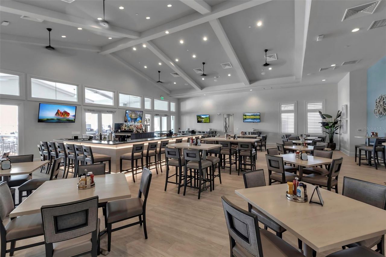 15885 Islandwalk Avenue, Bradenton, FL 34211 Photo