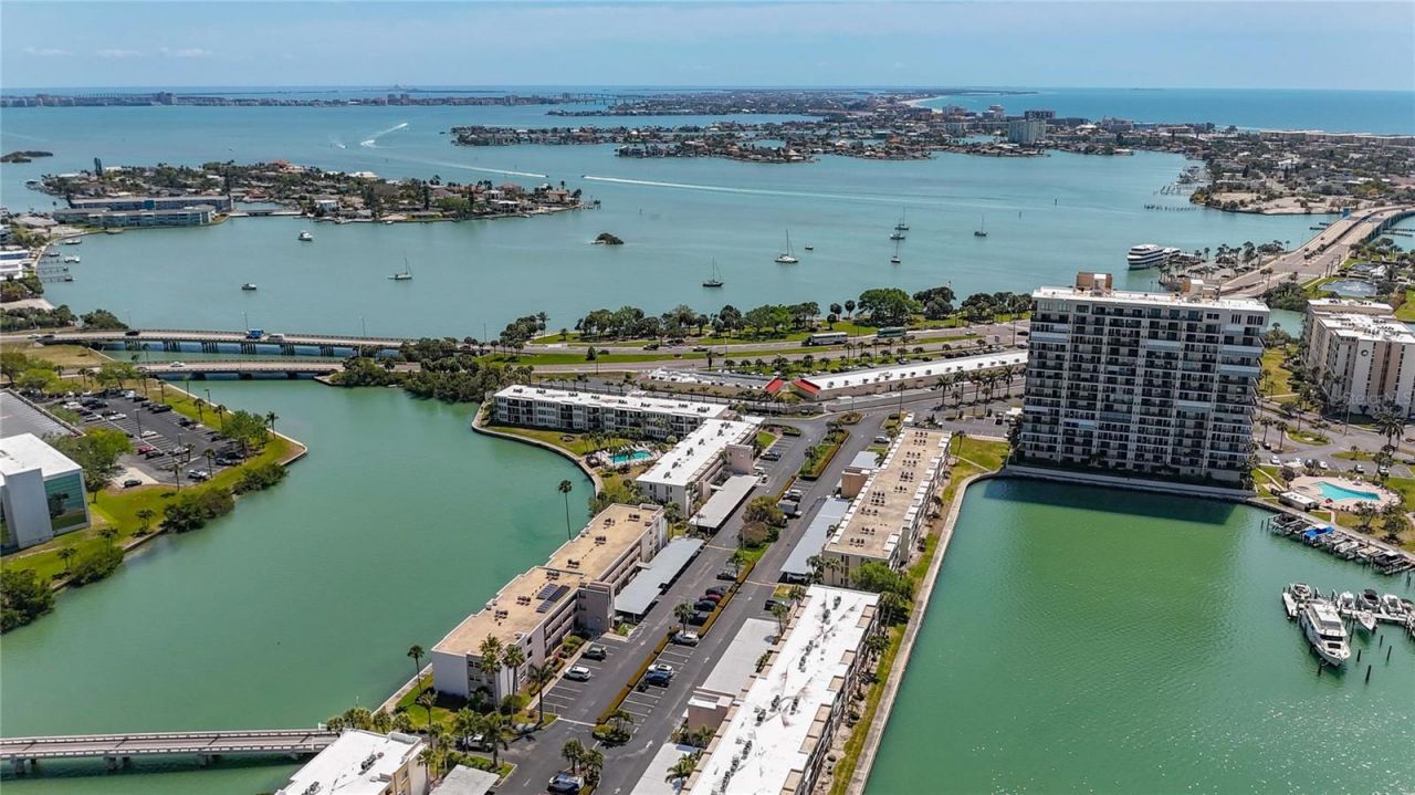 7425 Bay Island Drive S, Unit 105, South Pasadena, FL 33707 Photo