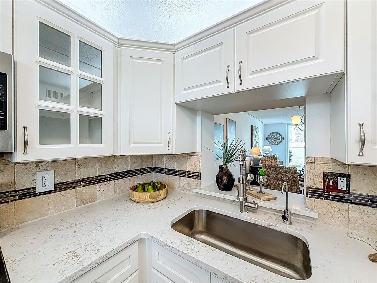 7425 Bay Island Drive S, Unit 105, South Pasadena, FL 33707 Photo
