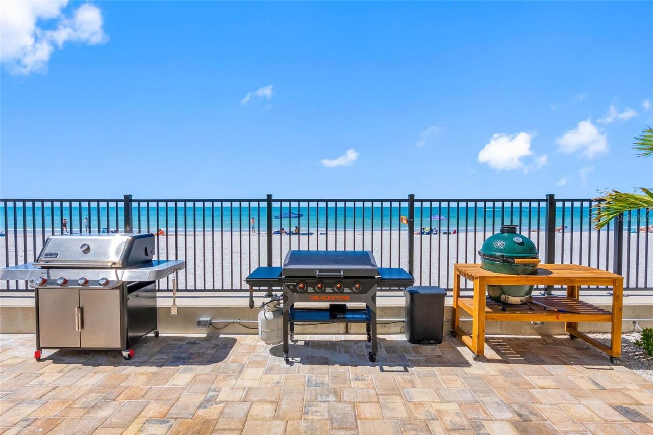 16750 Gulf Boulevard, Unit 414, North Redington Beach, FL 33708 Photo