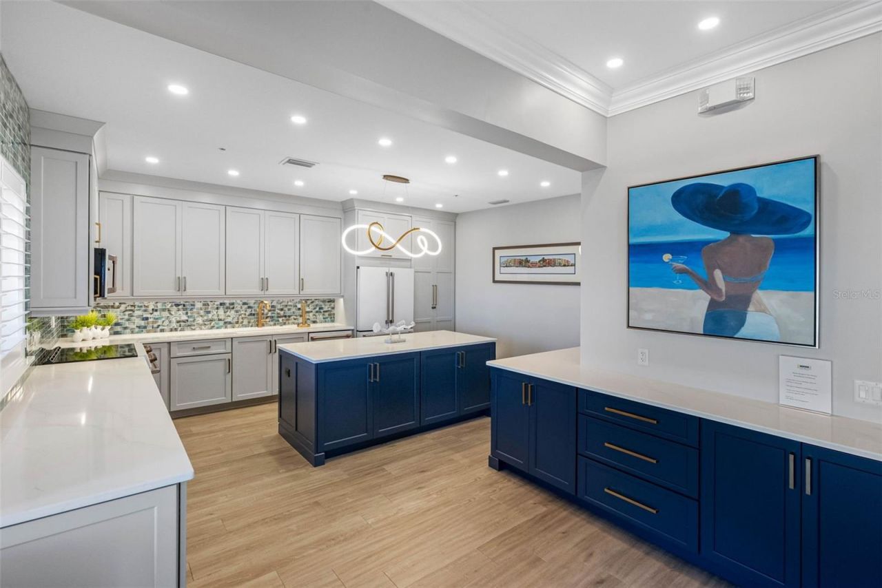 16750 Gulf Boulevard, Unit 414, North Redington Beach, FL 33708 Photo