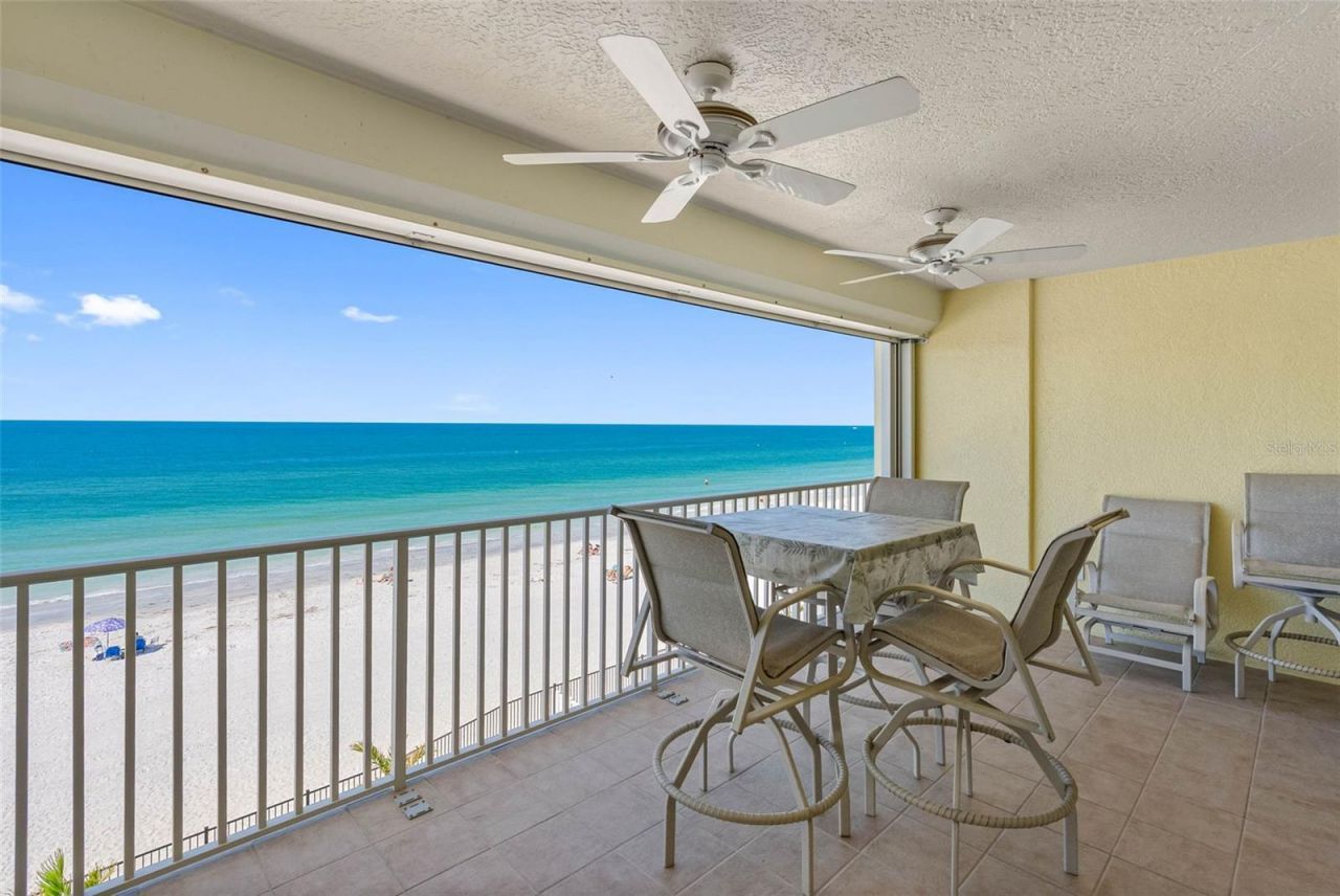 16750 Gulf Boulevard, Unit 414, North Redington Beach, FL 33708 Photo