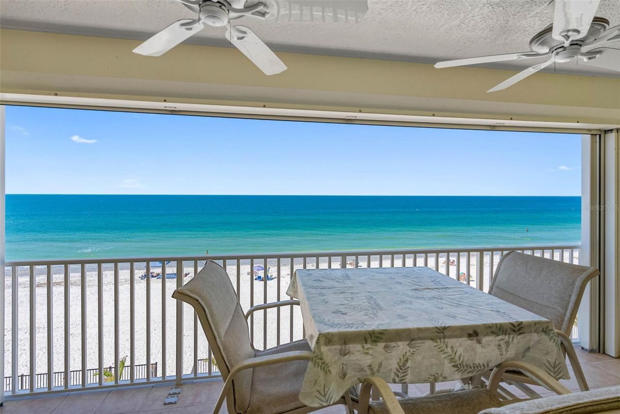 16750 Gulf Boulevard, Unit 414, North Redington Beach, FL 33708 Photo