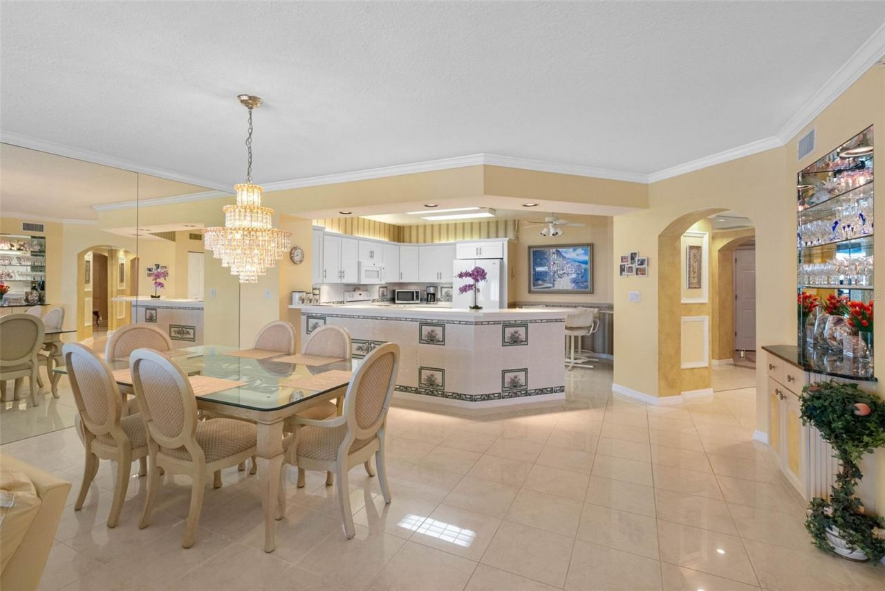 16750 Gulf Boulevard, Unit 414, North Redington Beach, FL 33708 Photo