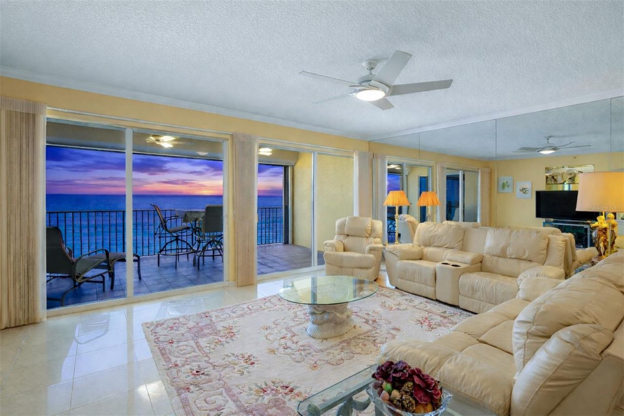16750 Gulf Boulevard, Unit 414, North Redington Beach, FL 33708 Photo