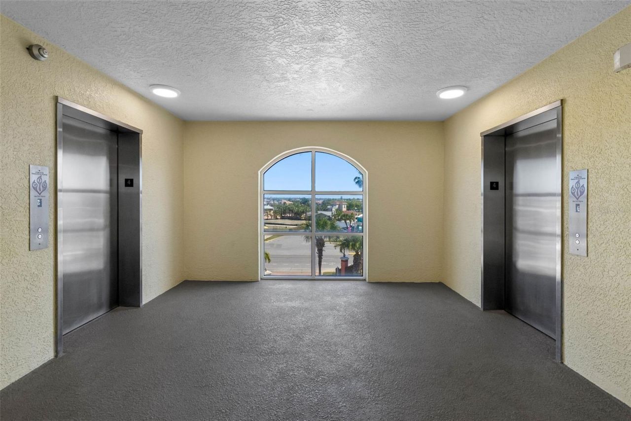 16750 Gulf Boulevard, Unit 414, North Redington Beach, FL 33708 Photo