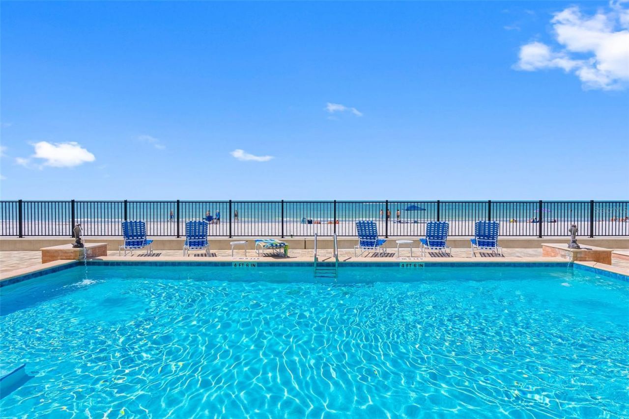 16750 Gulf Boulevard, Unit 414, North Redington Beach, FL 33708 Photo