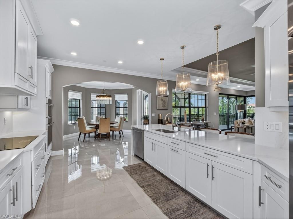 16371 Viansa Way, Unit 201, Naples, FL 34110 Photo