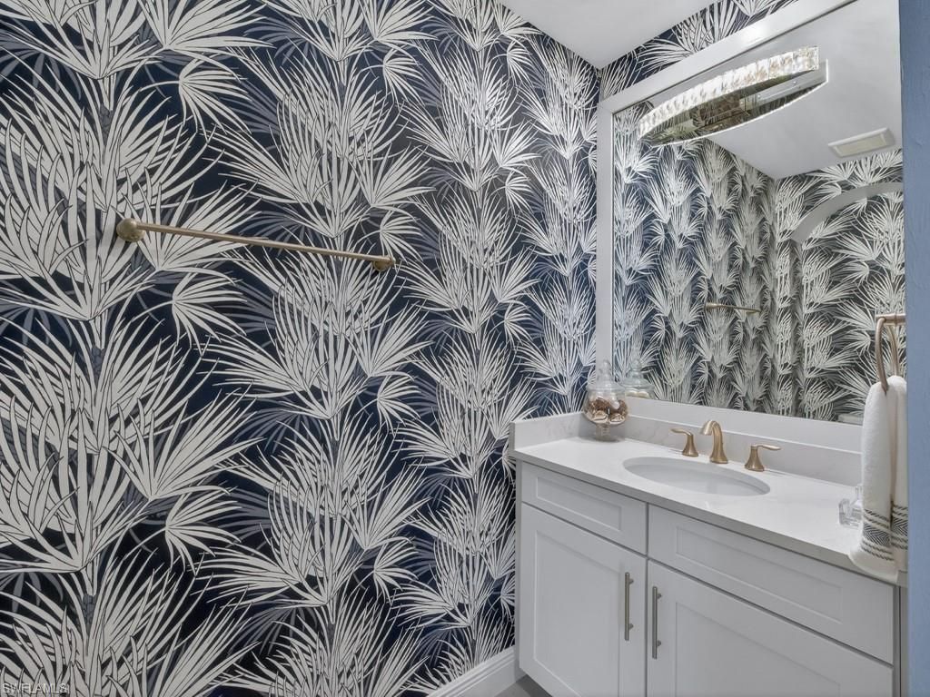 16371 Viansa Way, Unit 201, Naples, FL 34110 Photo
