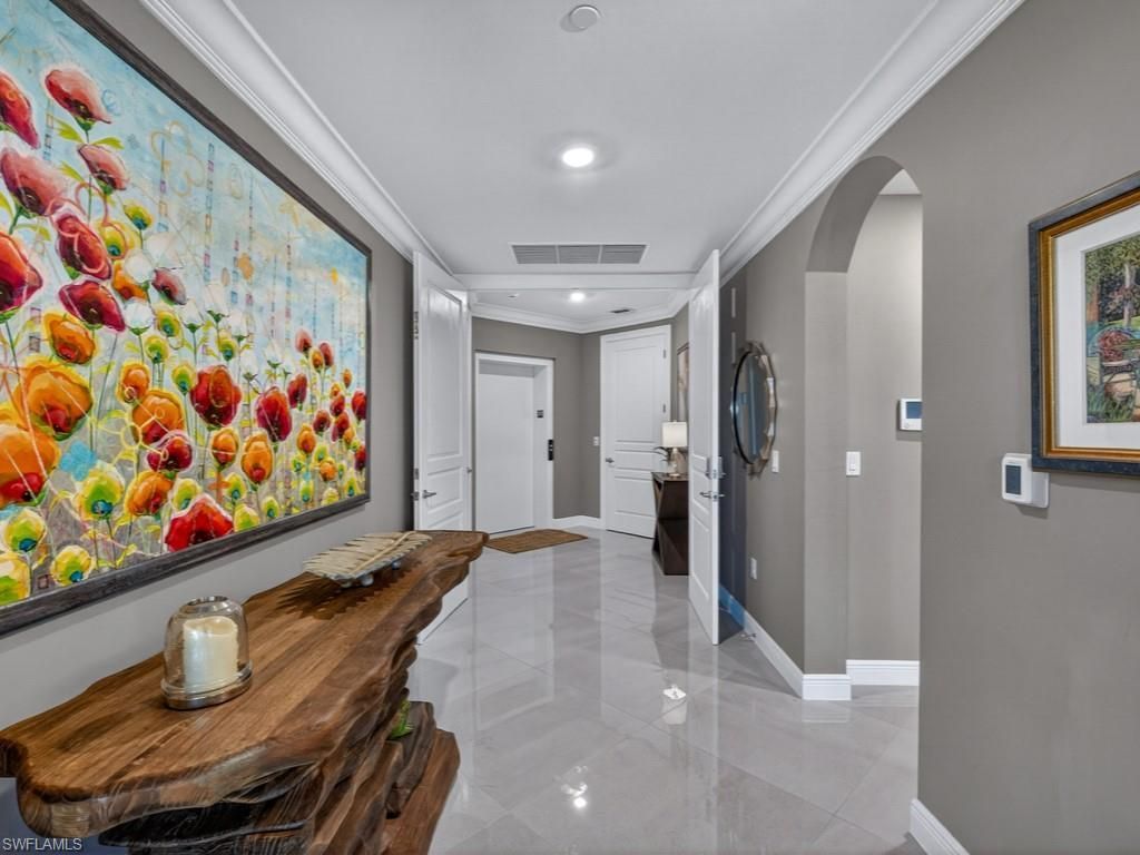 16371 Viansa Way, Unit 201, Naples, FL 34110 Photo
