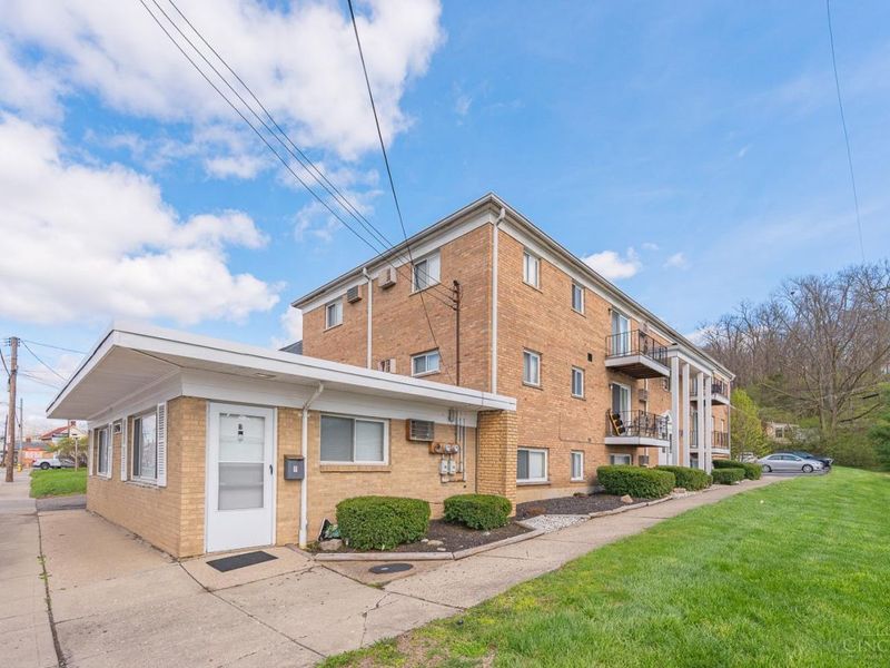 10916 Reading Road, Cincinnati, OH 45241 Photo 1