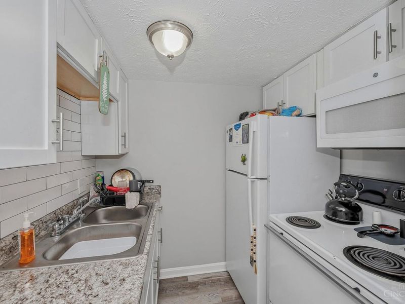 10916 Reading Road, Cincinnati, OH 45241 Photo 9