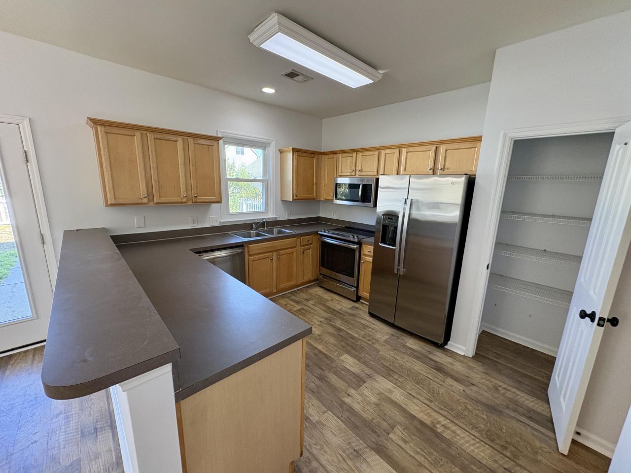 218 Trillium Avenue Photo 7