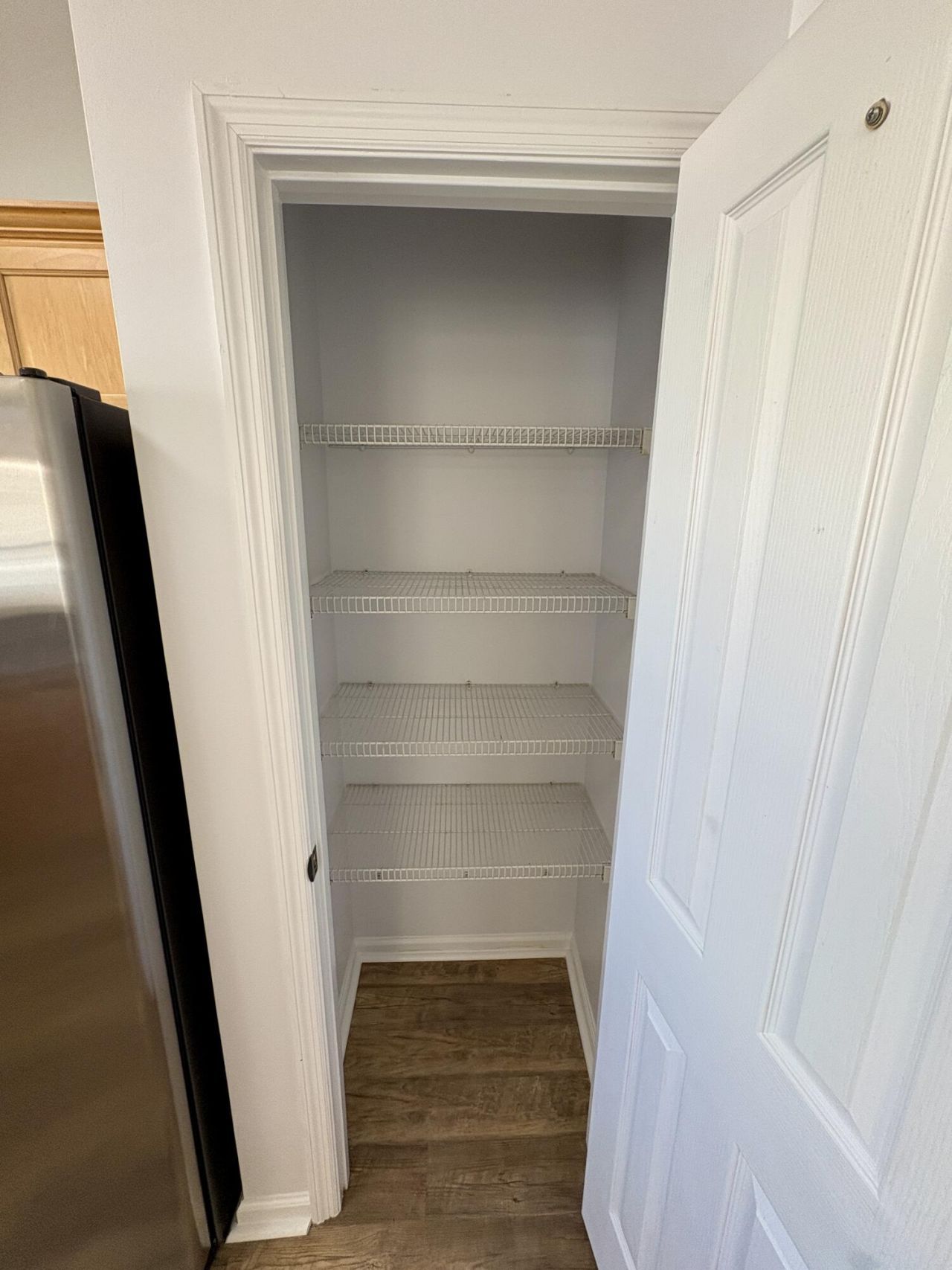 218 Trillium Avenue Photo 9