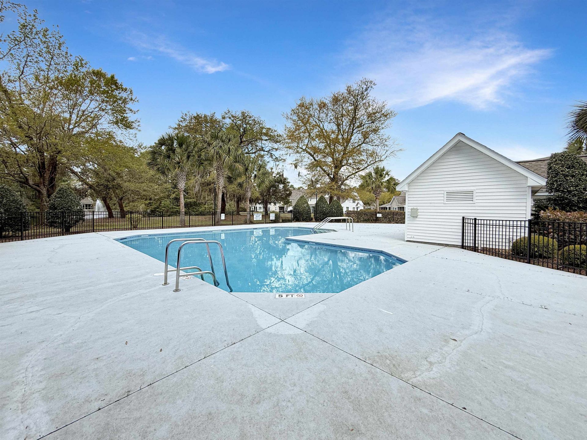 184-2 Red Rose Blvd. Photo 26