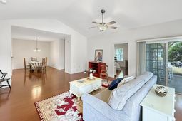 184-2 Red Rose Blvd. photo 4