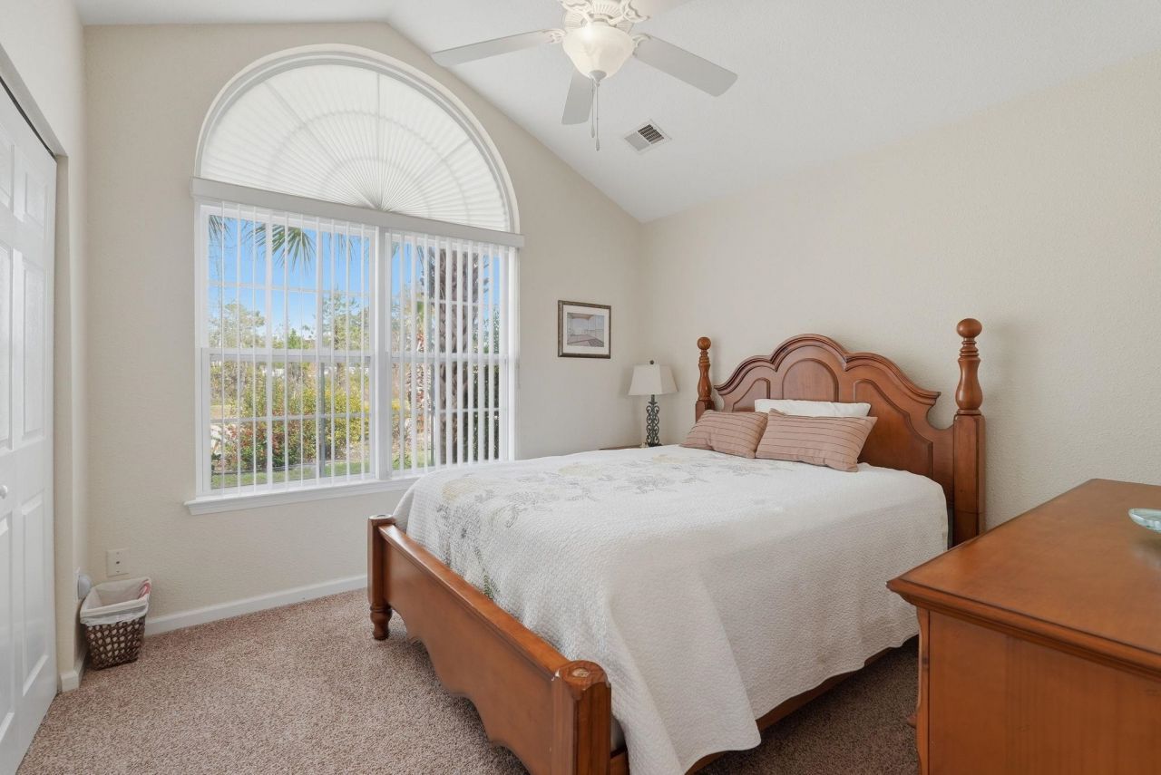 505 Crystalaire Rd. Photo 10