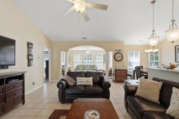 505 Crystalaire Rd. photo 4