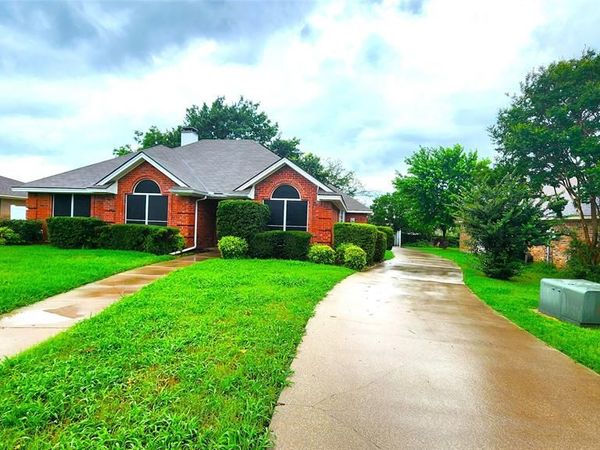 3817 Yellowstone Place, Denton, TX 76209