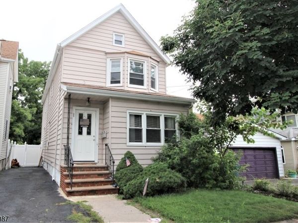 58 Monsignor Owens Pl, Unit 2, Nutley, NJ 07110