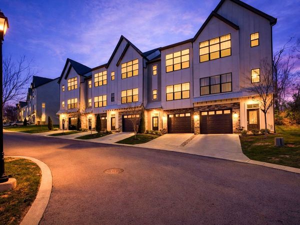 231 Stonecrest Cir, Nashville, TN 37209