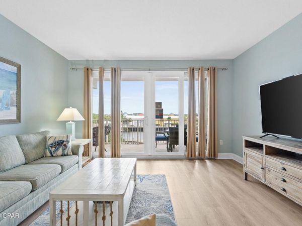 9860 S Thomas Drive, Unit 226, Panama City, FL 32408