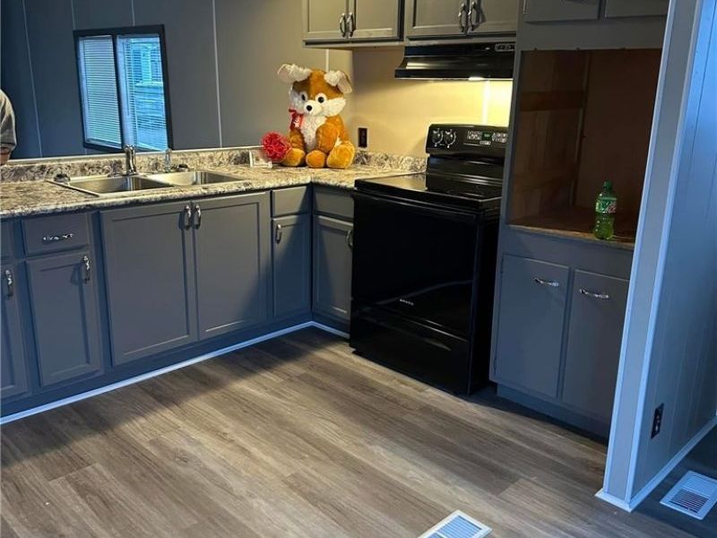 308 Bedford Avenue, Cambridge, OH 43725 Photo 16