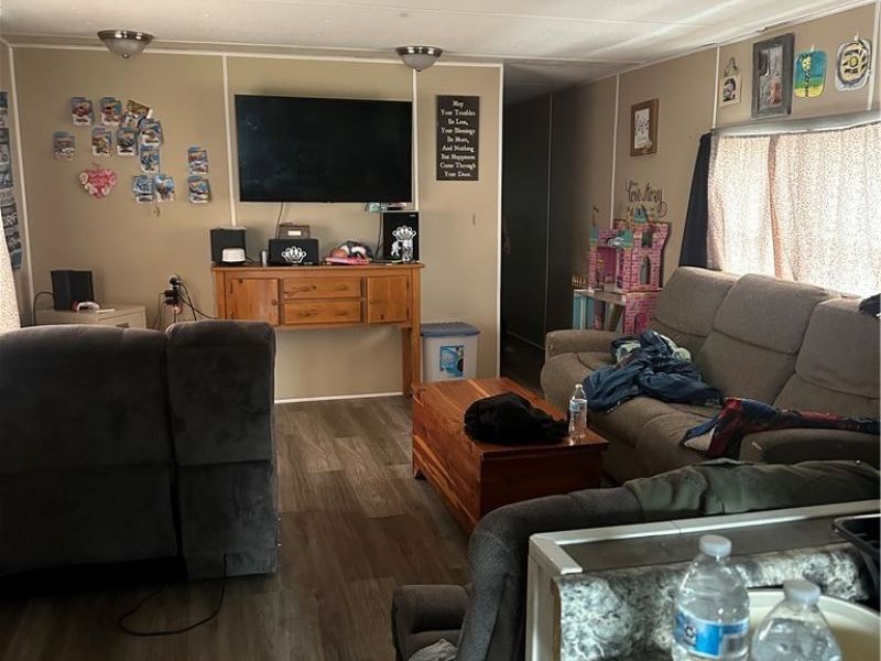 308 Bedford Avenue, Cambridge, OH 43725 Photo 4