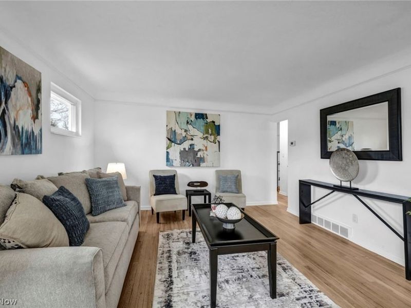 6104 Turney Road, Garfield Heights, OH 44125 Photo 10